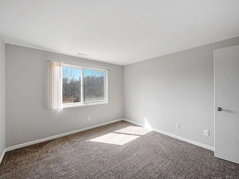 Creekside at Fenton Heights — Photo 27