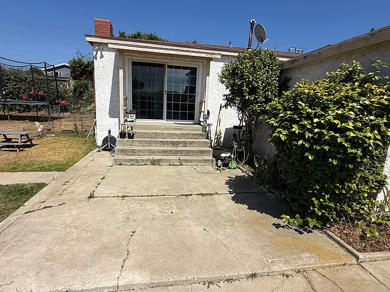1537 E Palm Ave — Photo 8