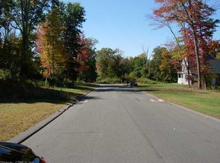 31 Chester Way, Tolland, CT 06084