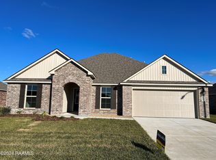 224 Hadley Ct, Breaux Bridge, LA 70517
