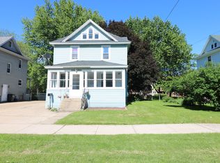 145 N Oak St, Reedsburg, WI 53959