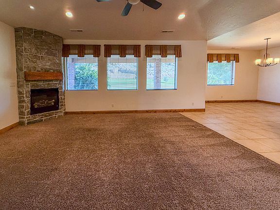 4th image of 2223 Chippenham Ct