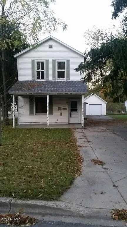 417 Finley Ave photo 1