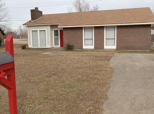 2521 Witchtree Rd, Greenville, MS 38701