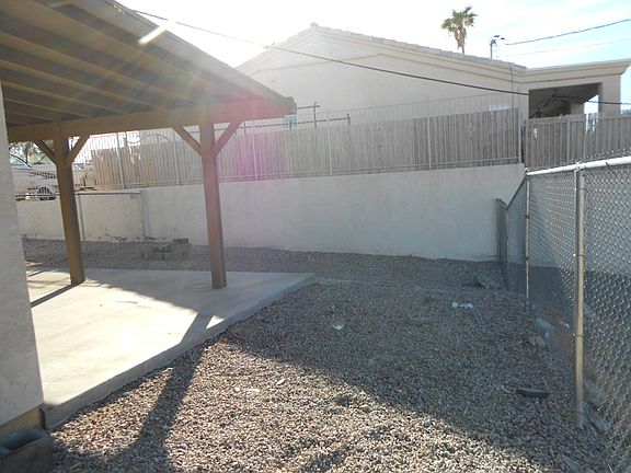 5th image of 515 Highland Dr