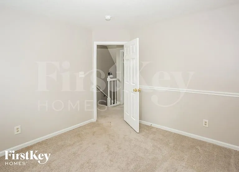 3420 Fortis Ln — Photo 12