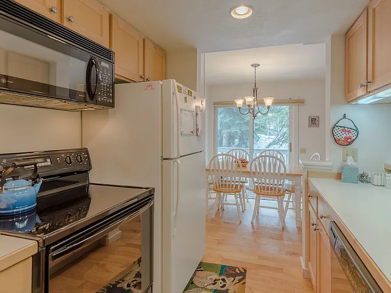 123 River Run Dr #143 — Photo 16
