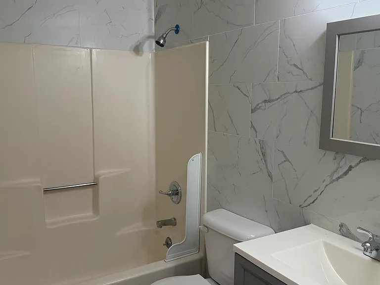 467 Stratford Way #3 — Photo 9