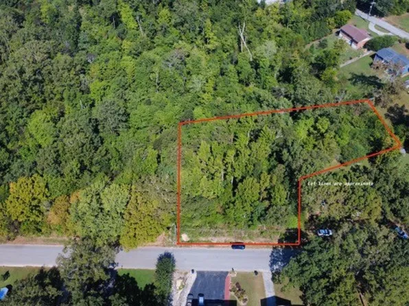 4083 W Freedom Cir, Ooltewah, TN 37363