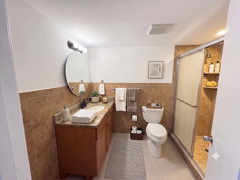 1670 NE 191st St #208 — Photo 6
