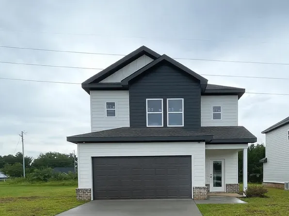 201 Arthur Ct, Dothan, AL 36301