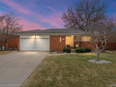 20312 Yale St, Saint Clair Shores, MI, 48081