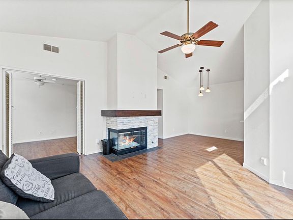 3rd image of 35 Fleurance St #35
