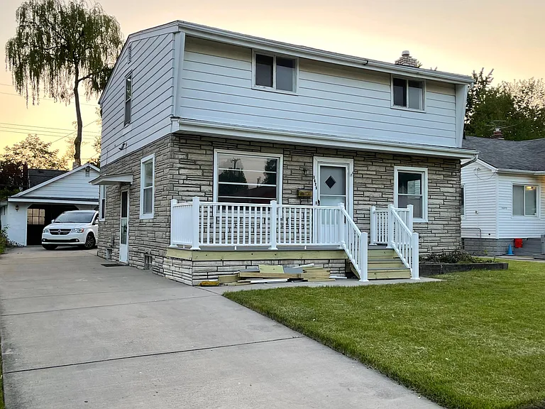 3625 Prairie Ave — Photo 36