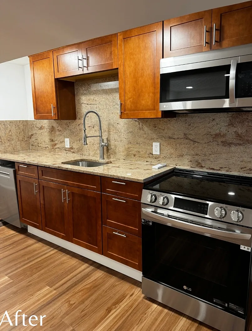 688 Parker St — Photo 3