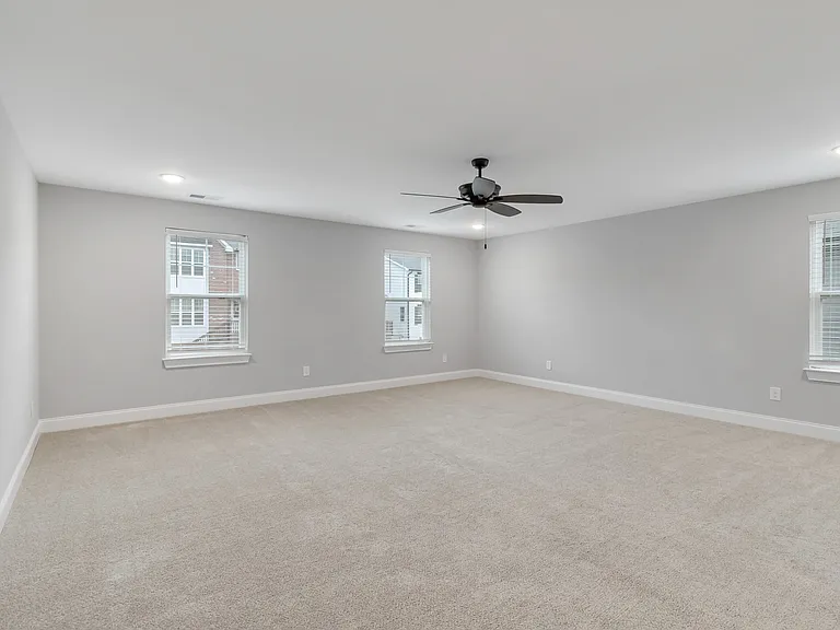 241 Sounder Cir — Photo 15