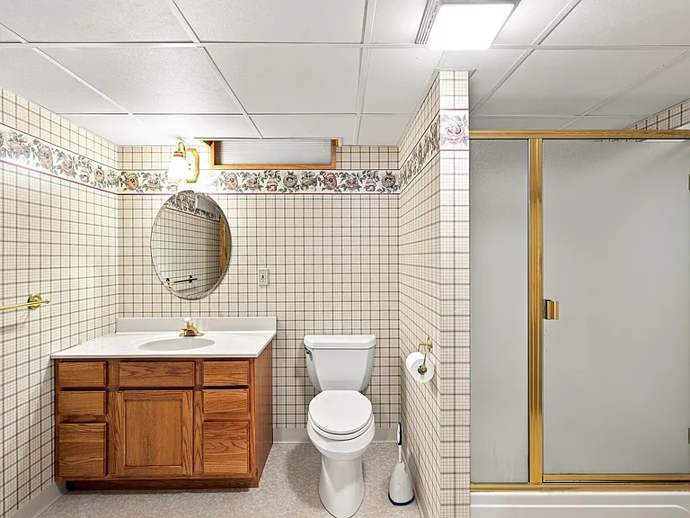 2112 Pine St — Photo 20