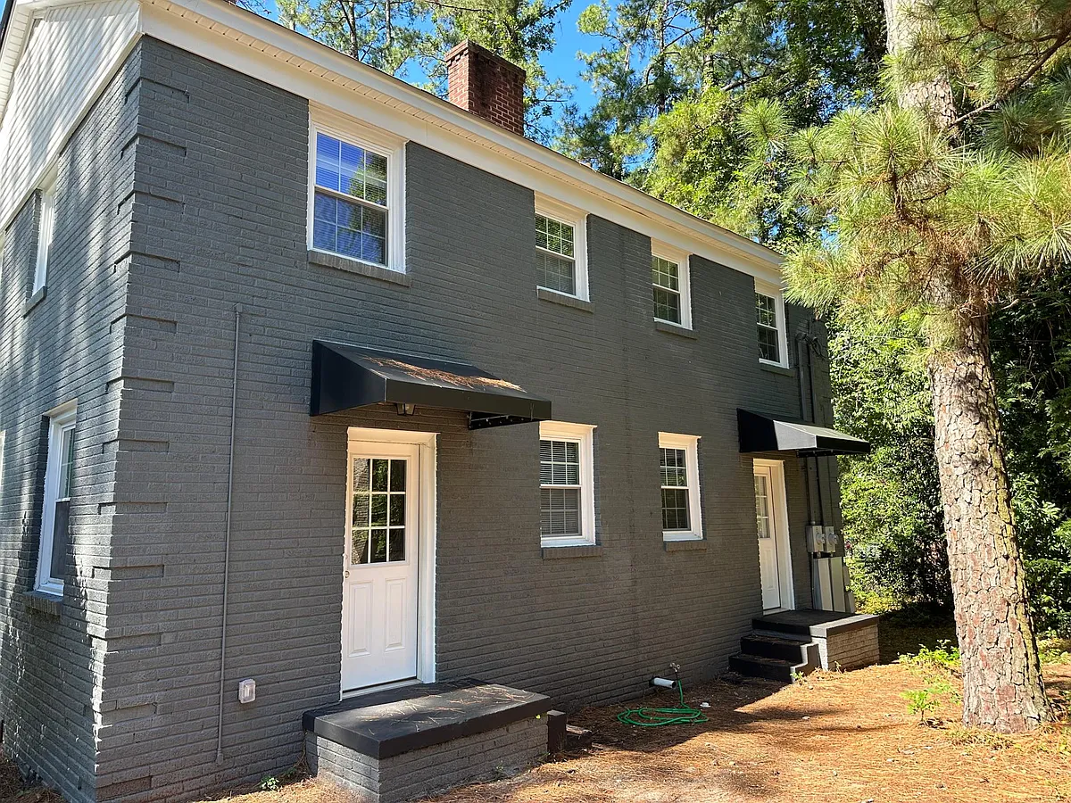 Building Photo - 1 Pinecrest Ct #1B
