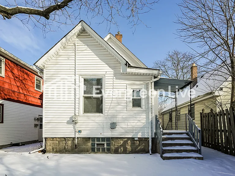 2193 S 78th St — Photo 15