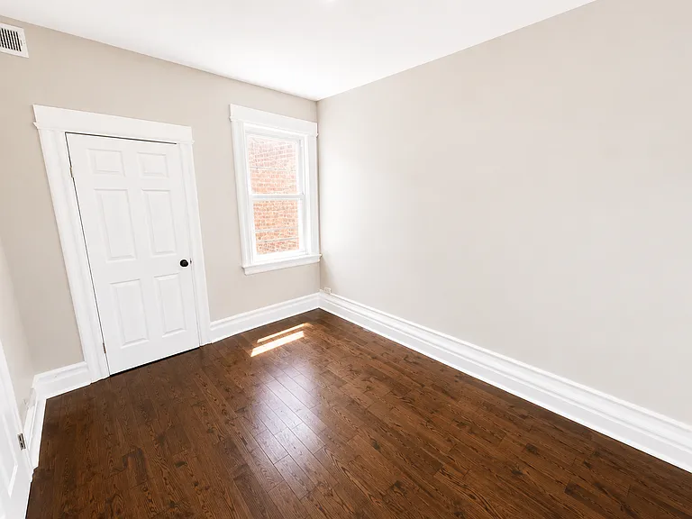 61 Stuyvesant Ave #2 — Photo 7