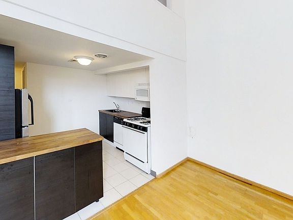 3rd image of 371 Madison St APT 409