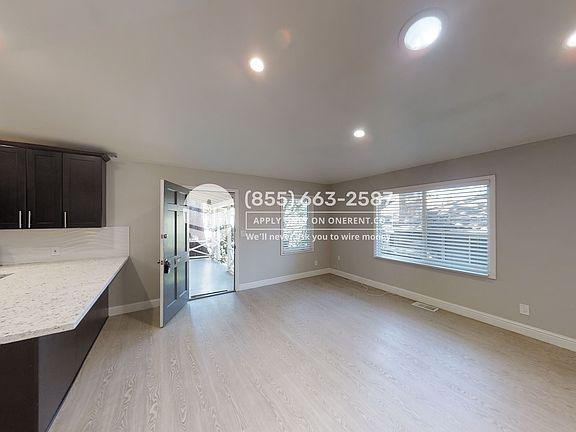2nd image of 1510 Carmel Dr