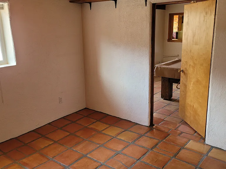 bedroom c
