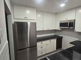 1465 E Putnam Ave, Greenwich, CT