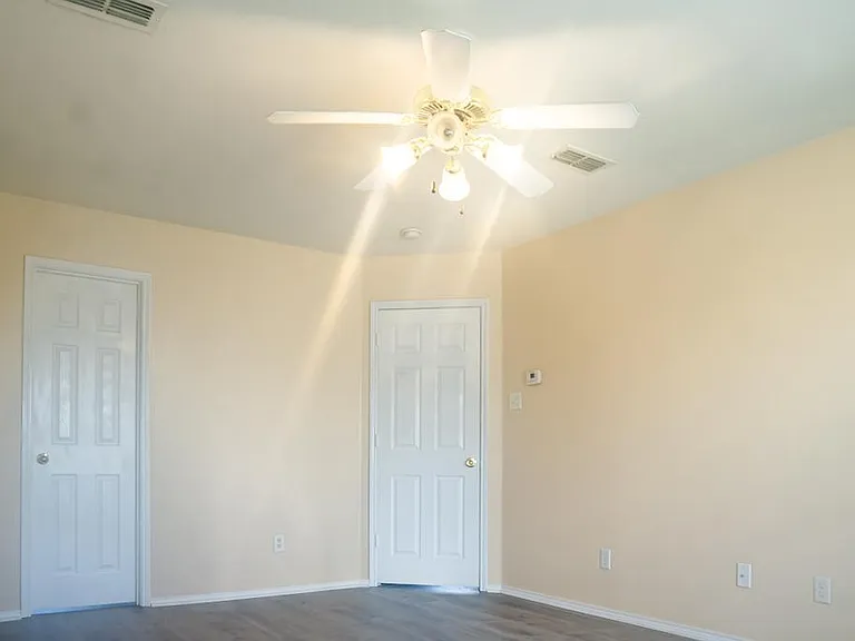 1102 Deedee Creek Dr — Photo 15