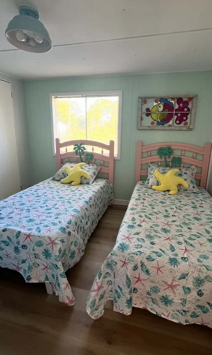 222 Trout St — Photo 3