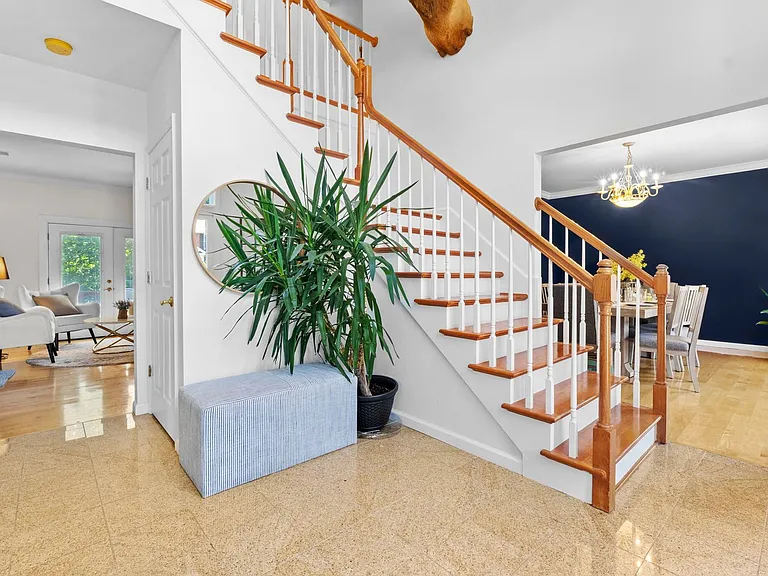 16611 Highland Summit Dr — Photo 47