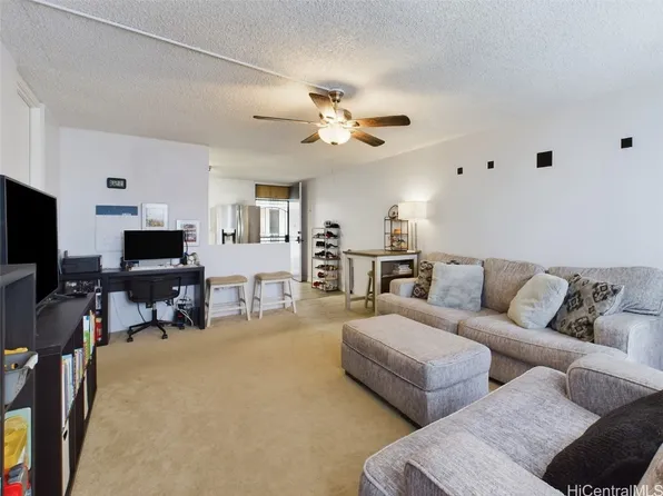 95-020 Waihonu St APT C701, Mililani, HI 96789