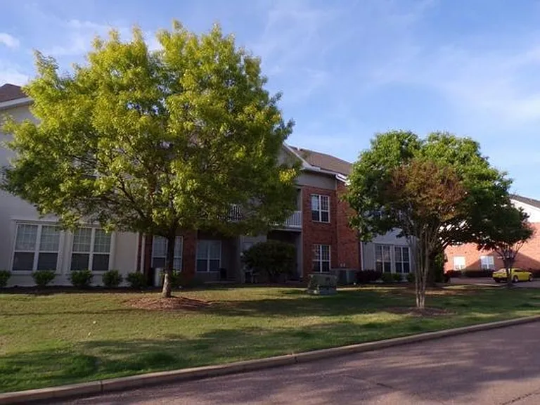 202 Private Road 3097 — Photo 2