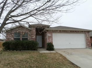 1504 Fieldstone Dr, Little Elm, TX 75068