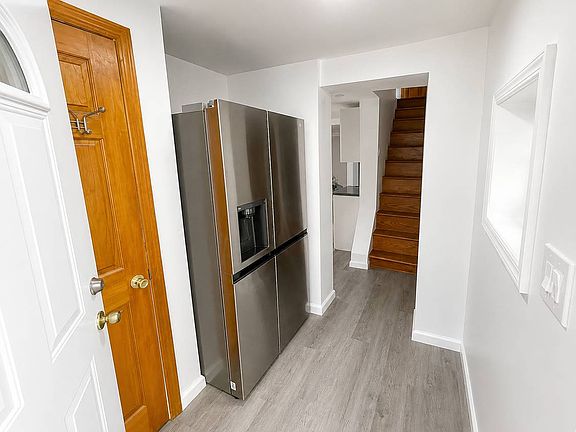 2nd image of 175 9th St #1B