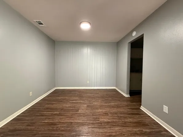 1231 Buckingham Dr APT 3, Tallahassee, FL 32308