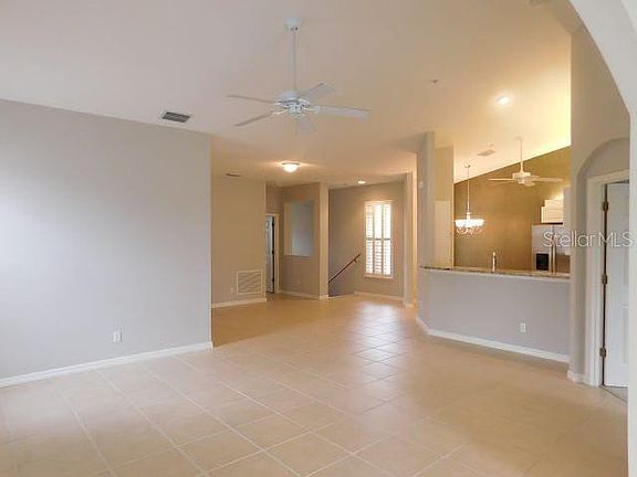 5th image of 1669 Monarch Dr Unit 204