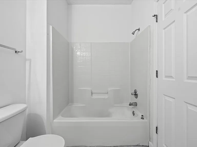 1202 Walden Park Dr — Photo 21