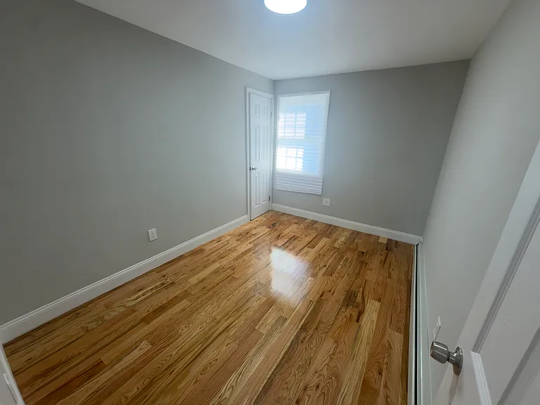 121-19 Merrill St #2 — Photo 7