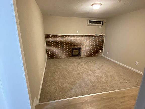 3rd image of 702 6th St #5161396