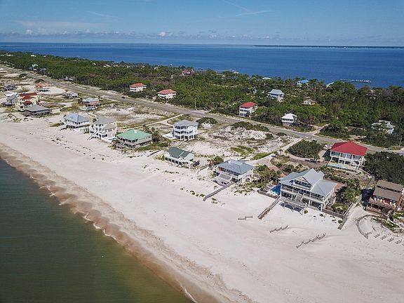 3rd image of 1460 E Gulf Beach Dr