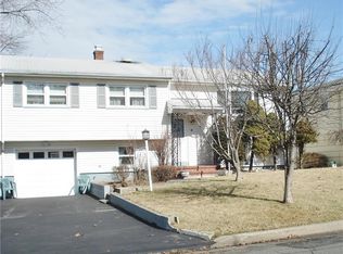 10 Morningside Rd, Colonia, NJ 07067