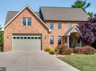 10726 Connor Dr, Williamsport, MD 21795