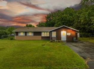 157 Tina Ave, Brockton, MA 02302