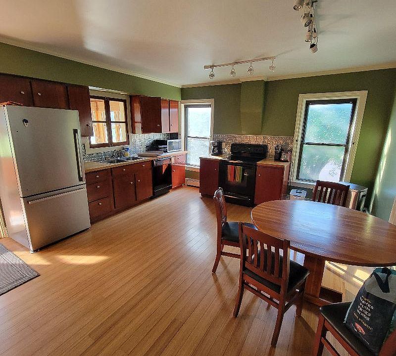 163 Malletts Bay Ave A, Winooski, VT 05404 Zillow