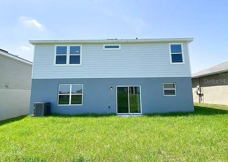 1579 Aspen Ave — Photo 25