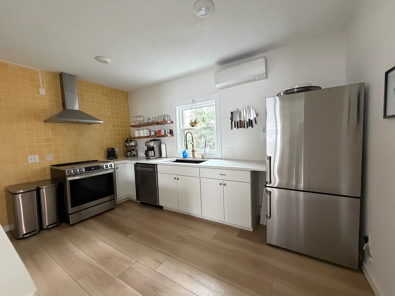 2 bed, 1600 sqft, $4,000 — Photo 4