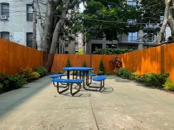 245 Newkirk Avenue image 18 of 20