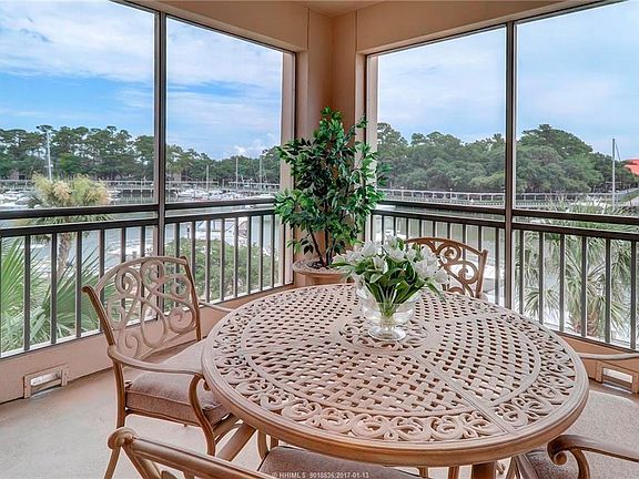 2nd image of 9 Shelter Cove Ln APT 201