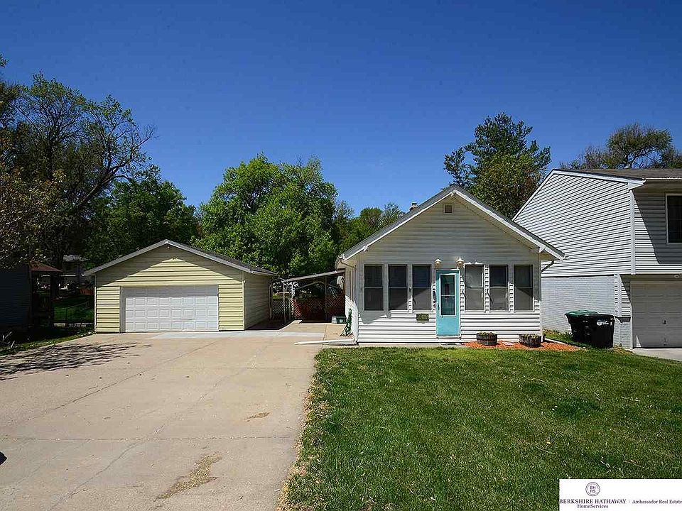 1st image of 5630 S 51st St